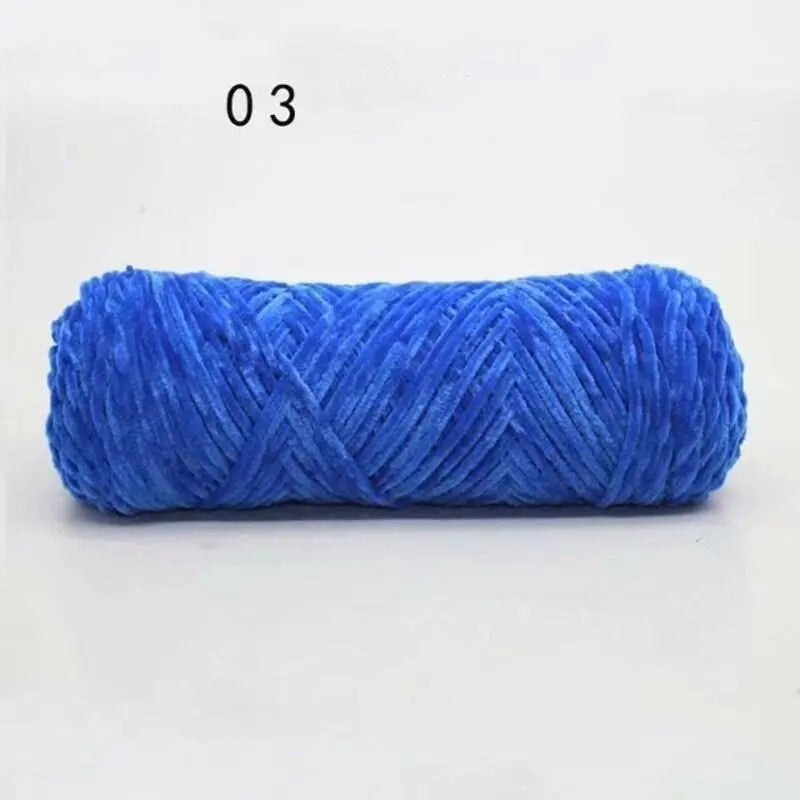 Cotton and polyester yarn colored velvety yarns for blanket or carpet knitting