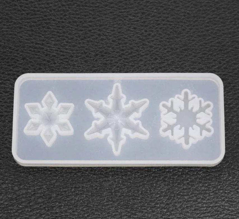 Snowflake Mold DIY Keychain Pendant Making Epoxy Resin Molds DIY Resin Casting And Molding Supplies Silicone Mould For Necklace Pendant
